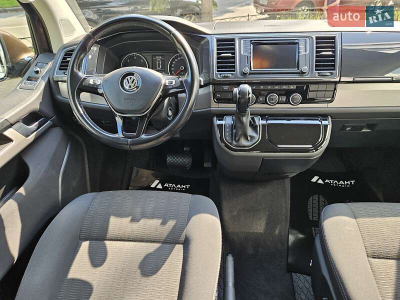 Минивэн Volkswagen Multivan 2019 в Киеве