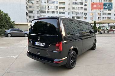 Минивэн Volkswagen Multivan 2020 в 