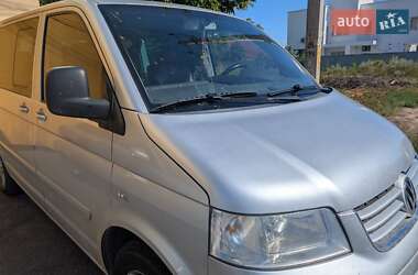 Мінівен Volkswagen Multivan 2006 в Святопетрівське