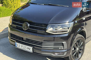 Минивэн Volkswagen Multivan 2016 в 