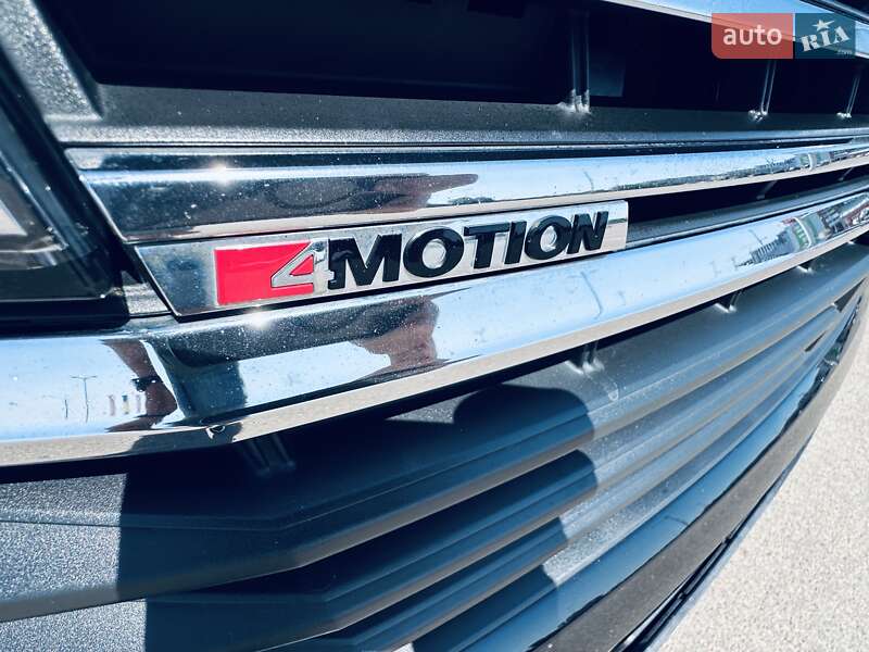 Минивэн Volkswagen Multivan 2020 в Одессе