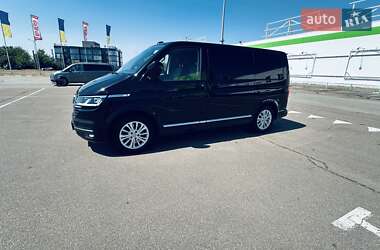 Минивэн Volkswagen Multivan 2020 в 