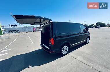 Минивэн Volkswagen Multivan 2020 в 