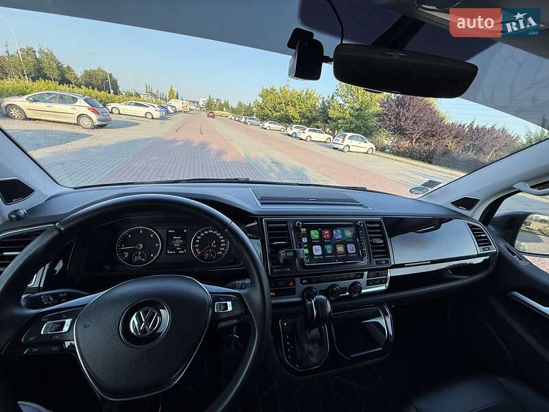 Минивэн Volkswagen Multivan 2018 в Львове