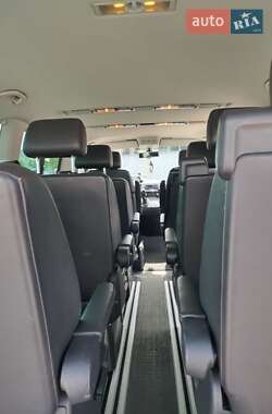 Мінівен Volkswagen Multivan 2012 в Івано-Франківську