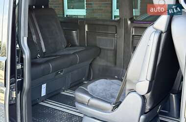 Минивэн Volkswagen Multivan 2016 в 