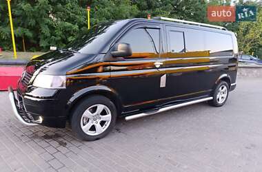 Минивэн Volkswagen Multivan 2004 в 