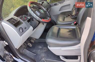 Минивэн Volkswagen Multivan 2004 в 