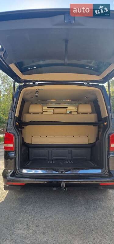 Мінівен Volkswagen Multivan 2013 в Львові