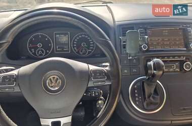 Минивэн Volkswagen Multivan 2013 в 