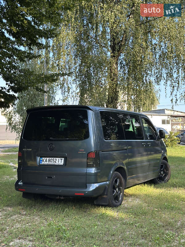 Минивэн Volkswagen Multivan 2008 в Киеве