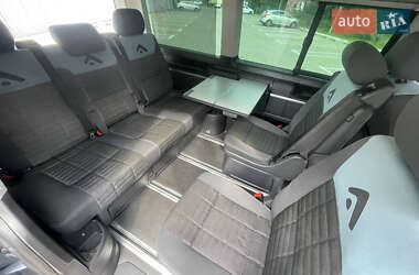 Минивэн Volkswagen Multivan 2007 в 