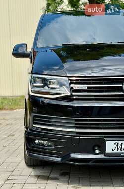 Минивэн Volkswagen Multivan 2016 в 