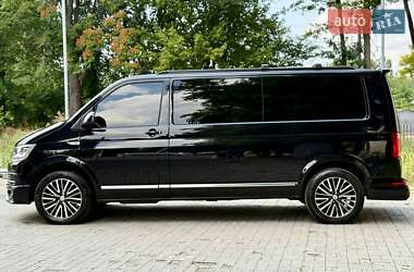 Минивэн Volkswagen Multivan 2016 в 