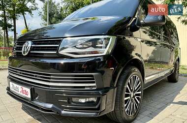 Минивэн Volkswagen Multivan 2016 в 
