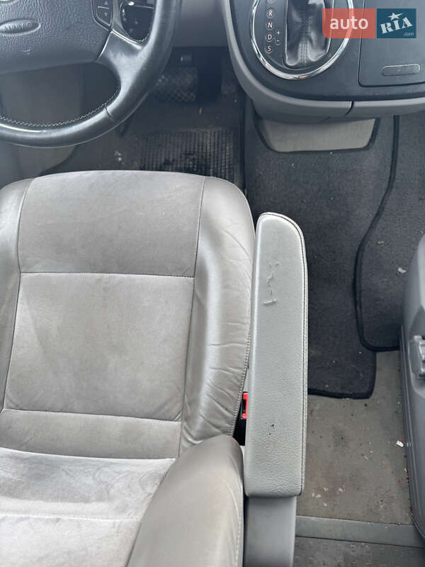Мінівен Volkswagen Multivan 2008 в Бучі
