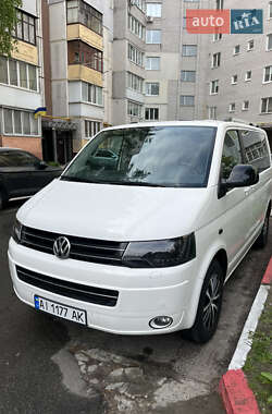 Минивэн Volkswagen Multivan 2013 в 