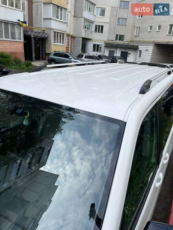 Минивэн Volkswagen Multivan 2013 в Белой Церкви