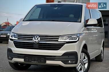 Минивэн Volkswagen Multivan 2020 в 