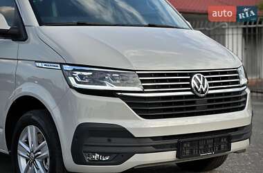 Минивэн Volkswagen Multivan 2020 в 