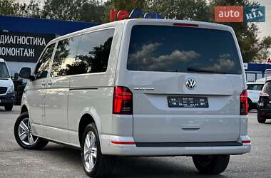 Минивэн Volkswagen Multivan 2020 в 