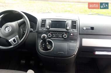 Минивэн Volkswagen Multivan 2012 в 