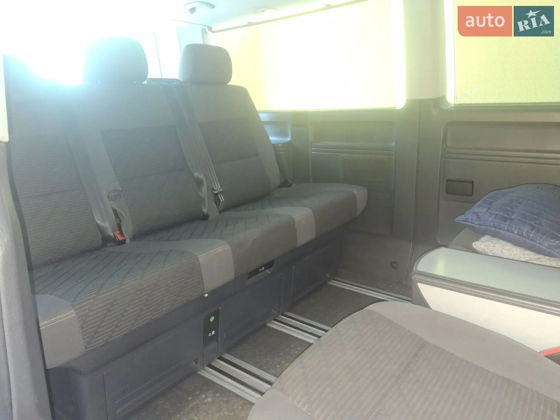 2012 Volkswagen Multivan - мініатюра 24