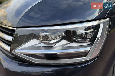 Минивэн Volkswagen Multivan 2018 в 