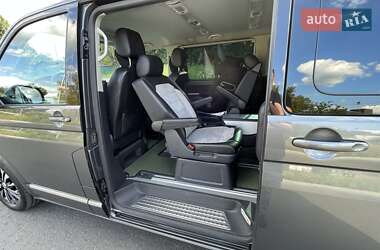 Минивэн Volkswagen Multivan 2018 в 