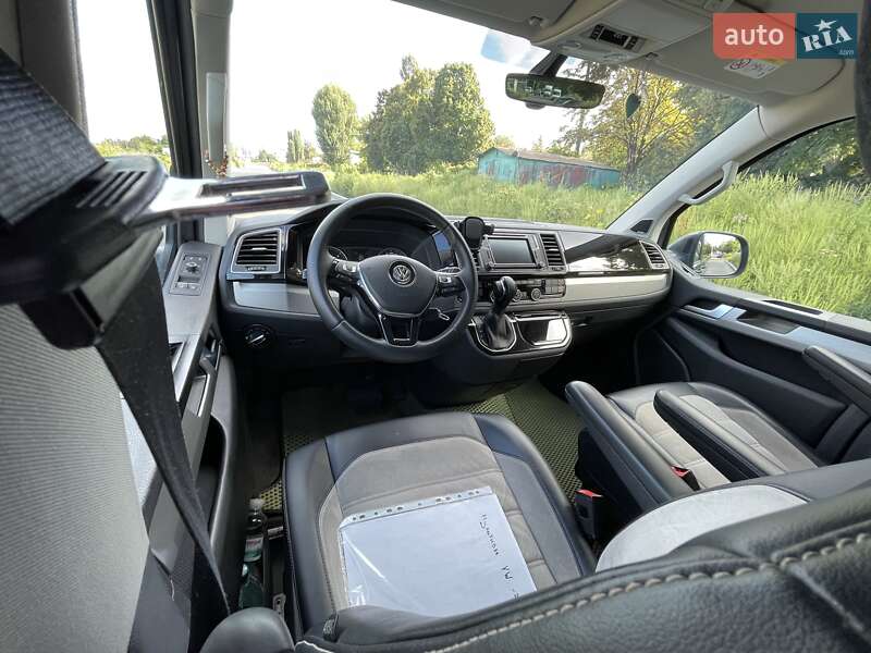 Минивэн Volkswagen Multivan 2018 в Киеве фото 36 Минивэн Volkswagen Multivan 2018 в Киеве