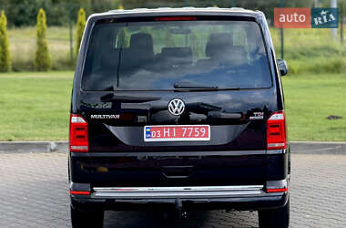 Мінівен Volkswagen Multivan 2016 в 