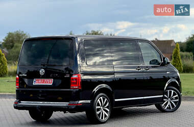 Мінівен Volkswagen Multivan 2016 в 
