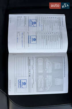 Мінівен Volkswagen Multivan 2016 в 