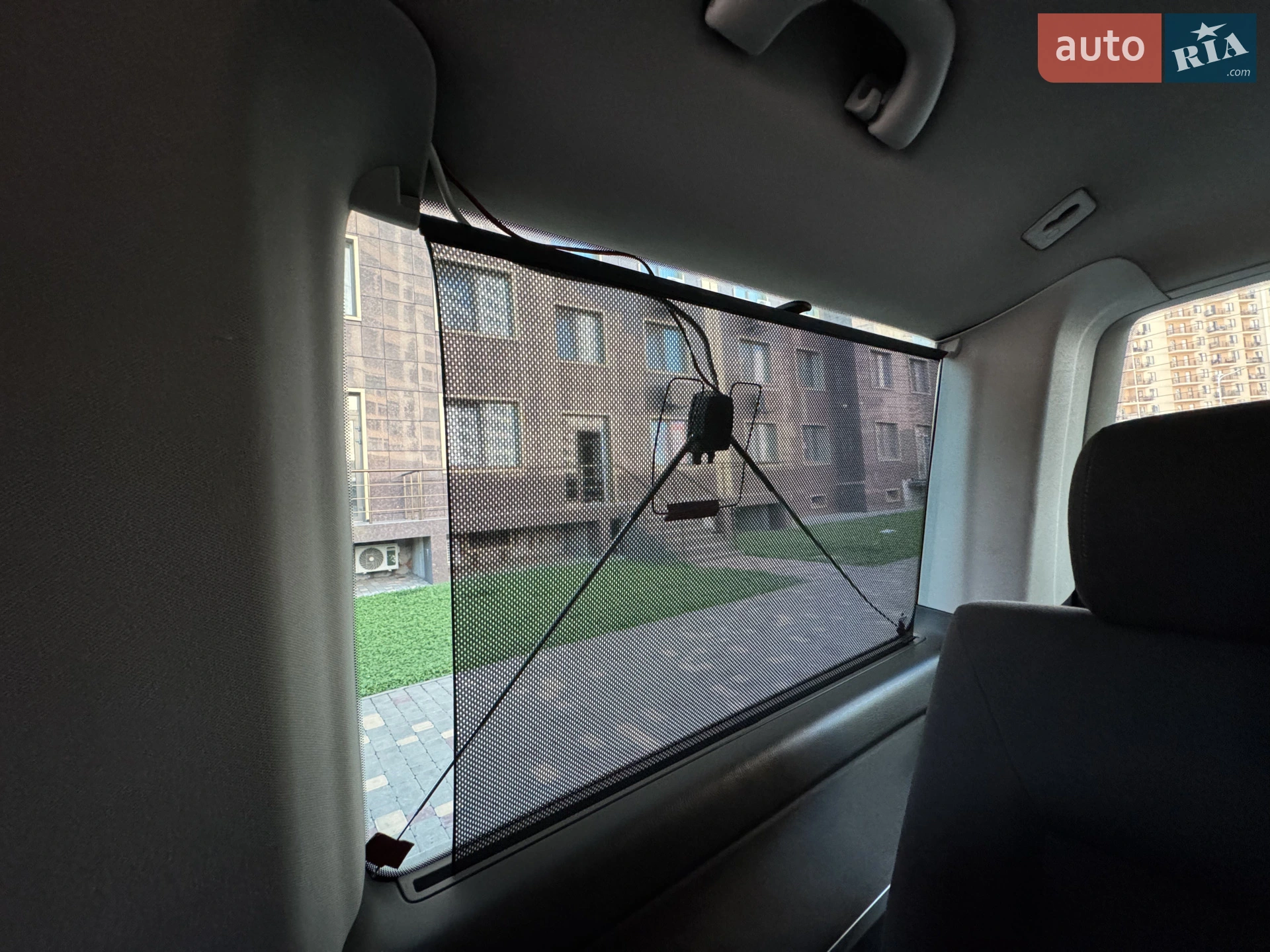 2010 Volkswagen Multivan - мініатюра 14