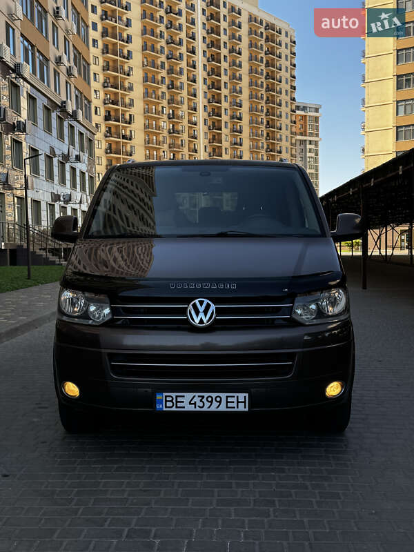 Минивэн Volkswagen Multivan 2010 в Одессе фото 35 Минивэн Volkswagen Multivan 2010 в Одессе