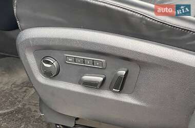 Мінівен Volkswagen Multivan 2019 в 