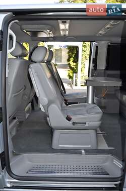 Минивэн Volkswagen Multivan 2006 в 