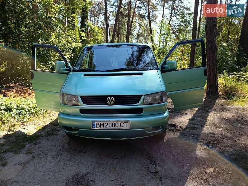 Мінівен Volkswagen Multivan 1997 в  фото Мінівен Volkswagen Multivan 1997 в