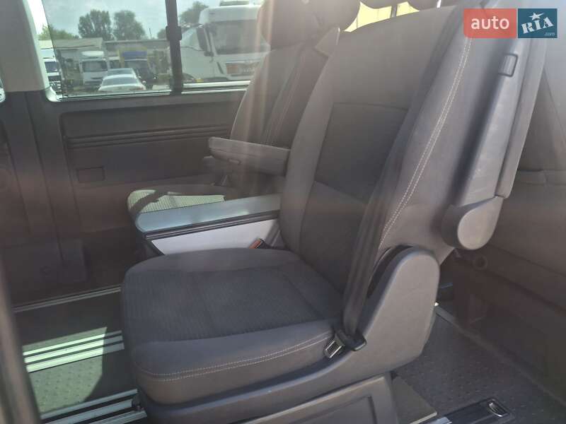 Минивэн Volkswagen Multivan 2012 в Днепре
