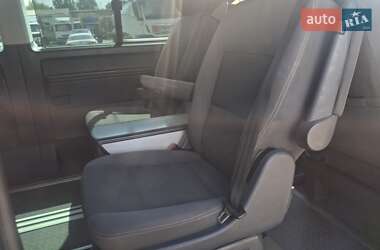 Минивэн Volkswagen Multivan 2012 в 
