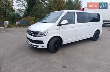Мінівен Volkswagen Multivan 2017 в Долині