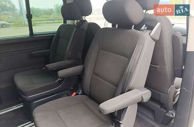 Мінівен Volkswagen Multivan 2017 в Долині