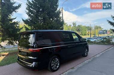 Минивэн Volkswagen Multivan 2022 в Киеве