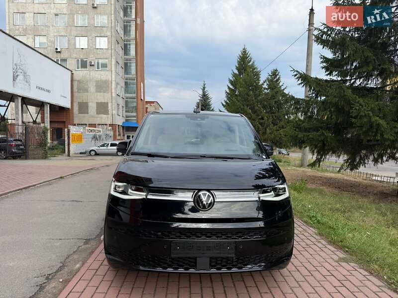 Мінівен Volkswagen Multivan 2022 в Києві