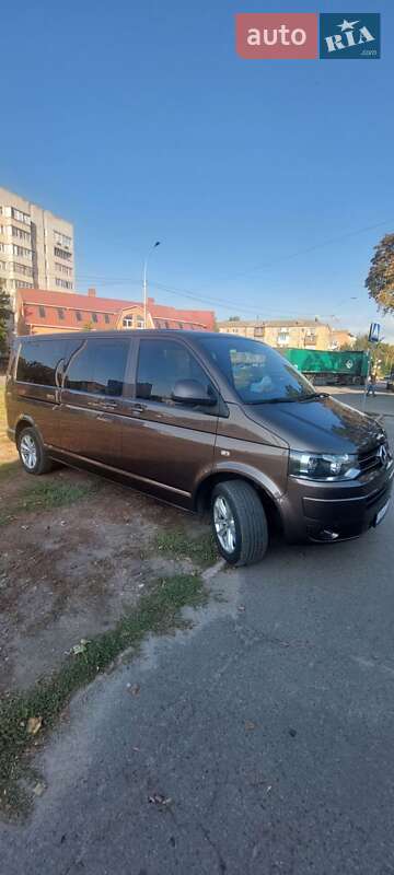 Минивэн Volkswagen Multivan 2011 в Прилуках