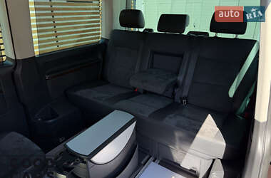 Минивэн Volkswagen Multivan 2014 в 