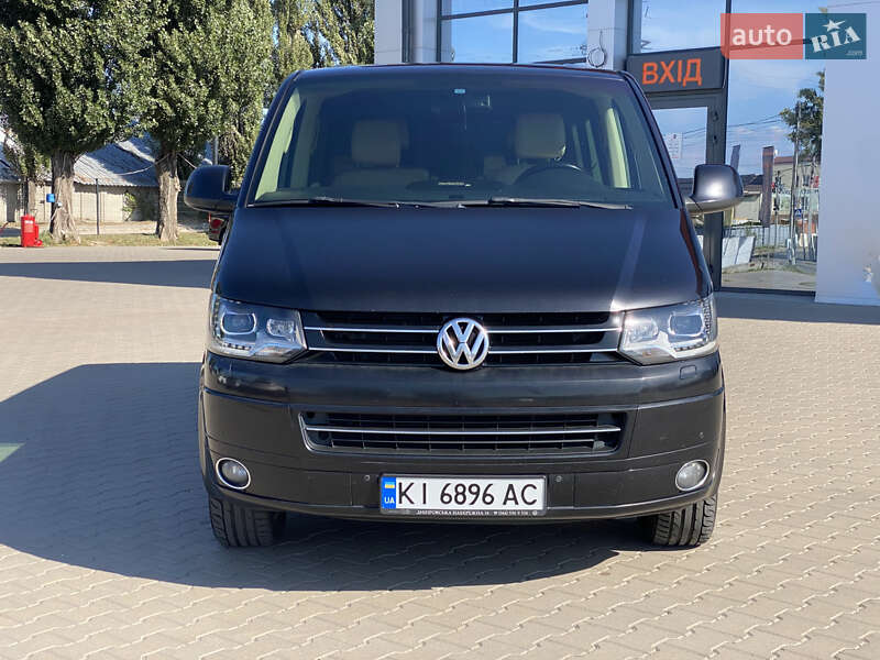 Минивэн Volkswagen Multivan 2014 в Киеве