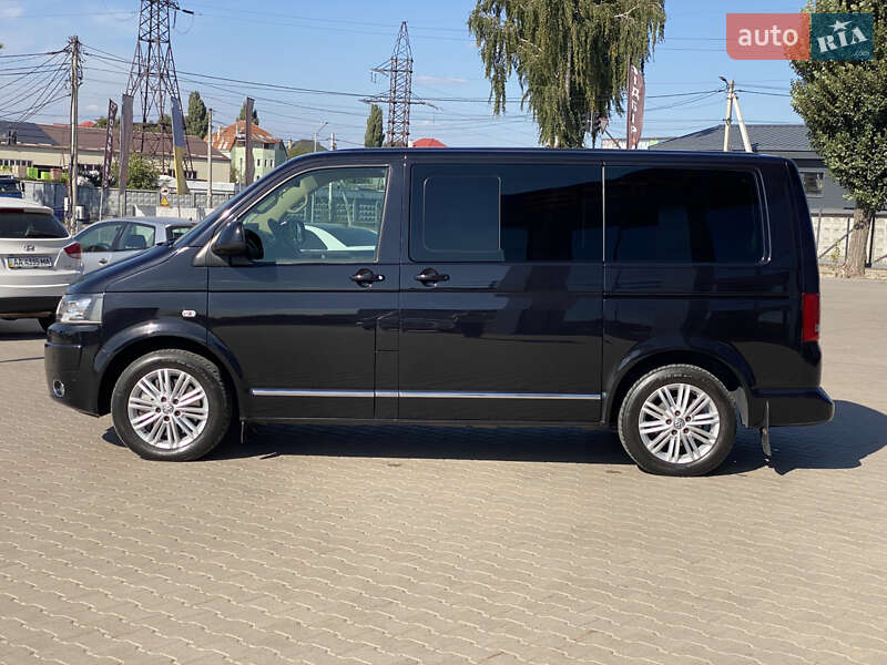 Минивэн Volkswagen Multivan 2014 в Киеве