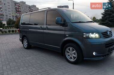 Минивэн Volkswagen Multivan 2006 в 