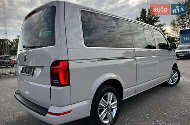 Мінівен Volkswagen Multivan 2020 в 